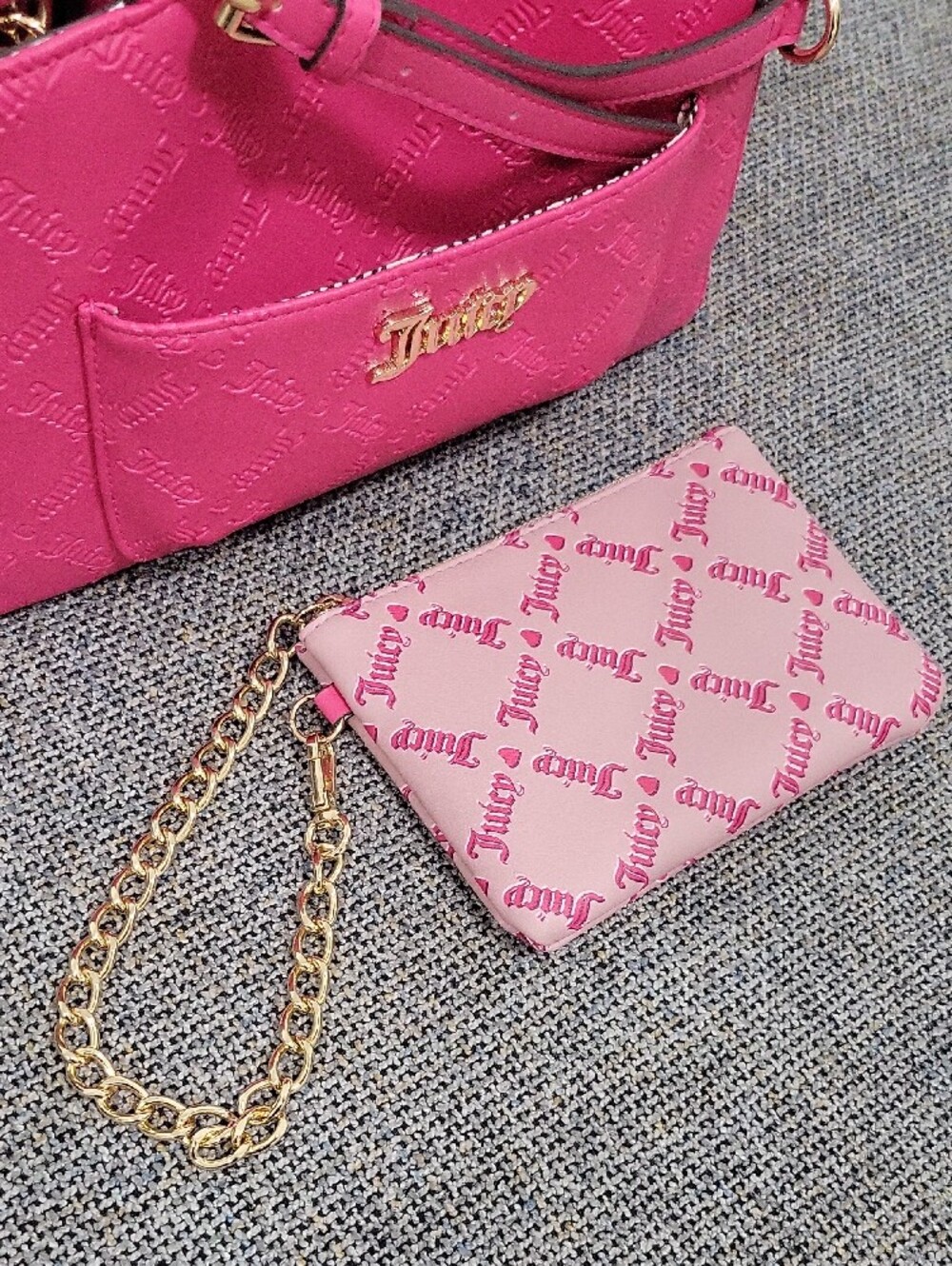 JUICY COUTURE 2pc Pull Out Pouch Satchel in Pink Flash/Duty Blush - Picture 13 of 17